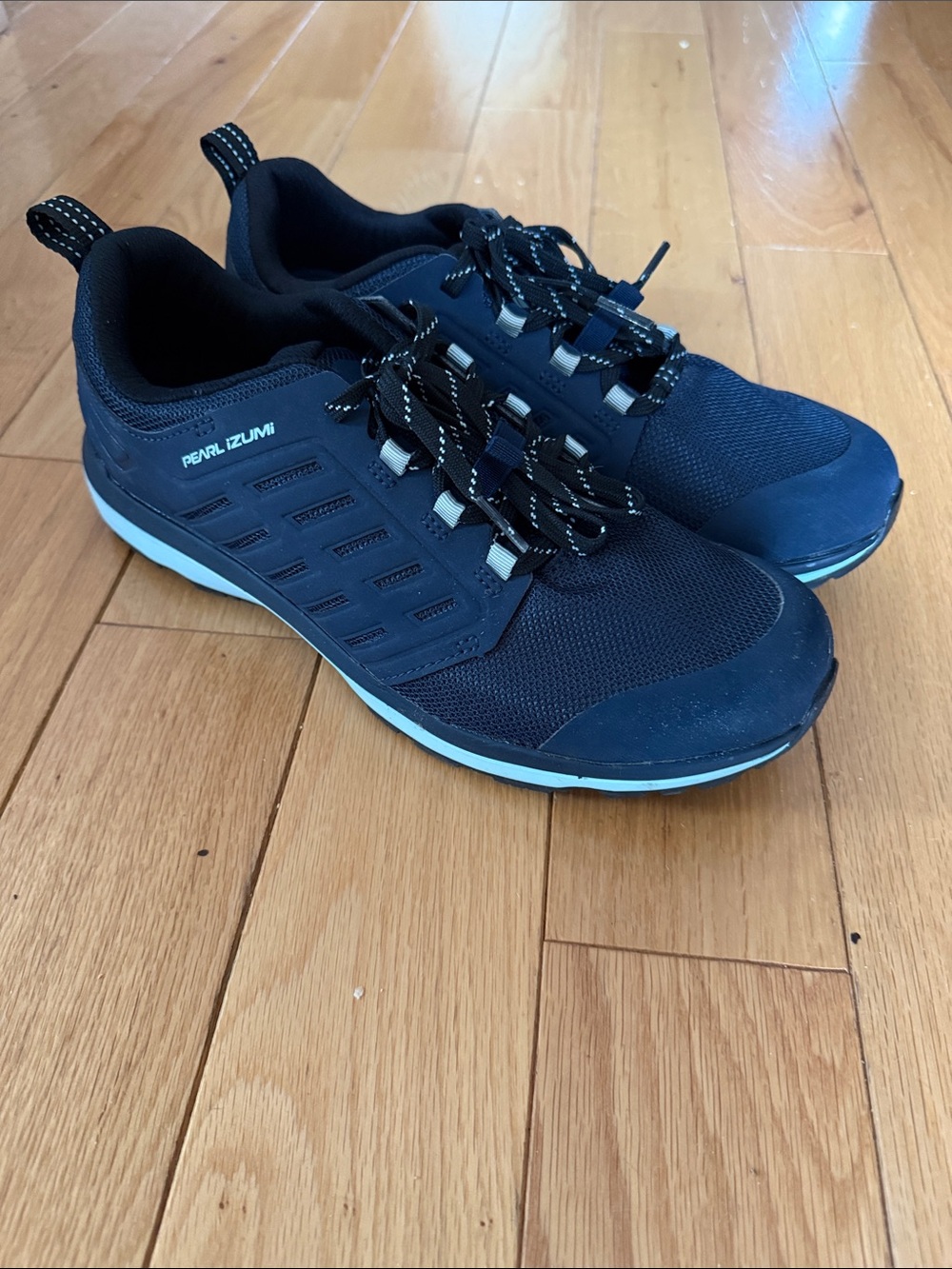 Women’s cycling shoes